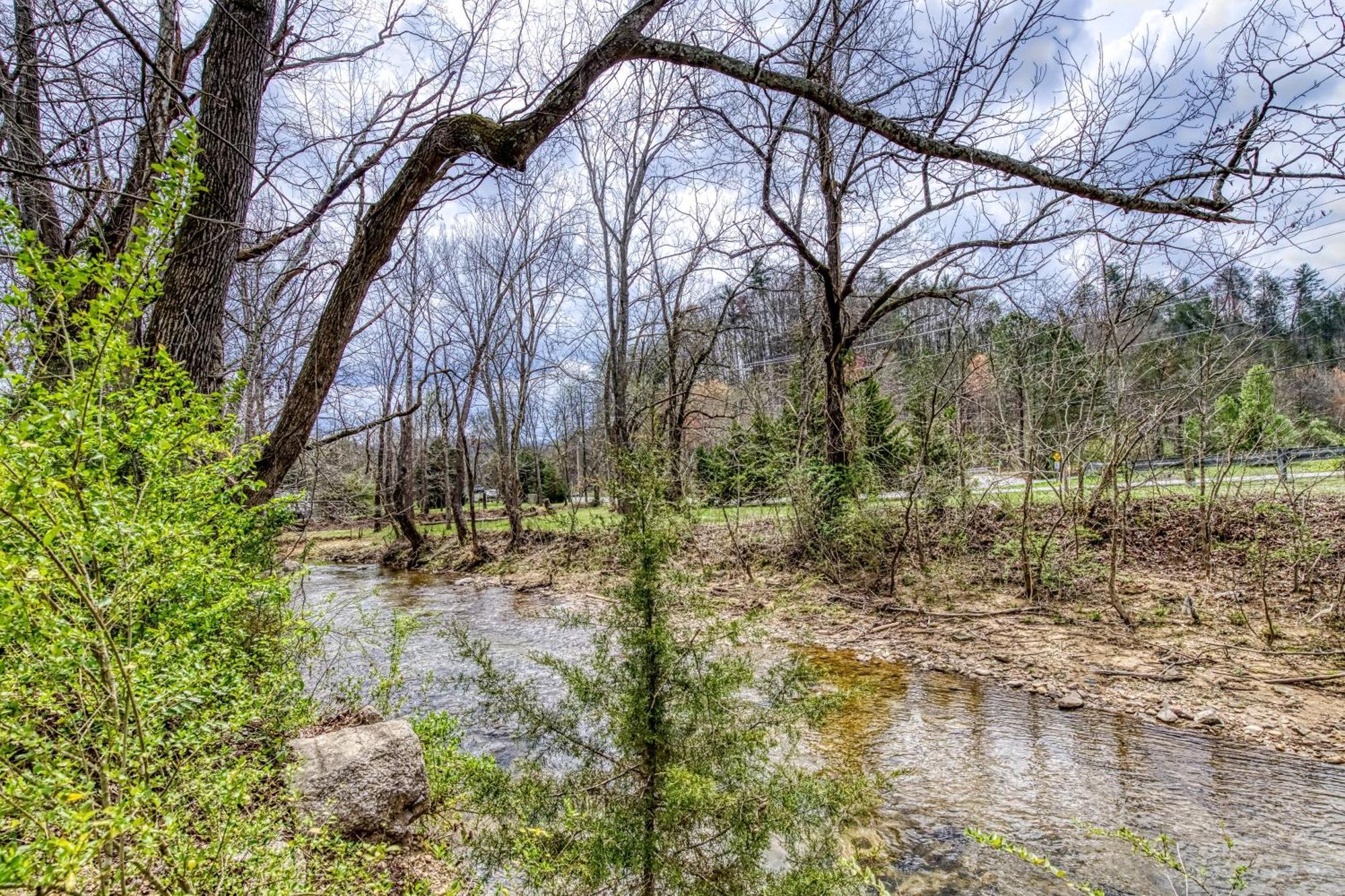 Vila Lee'S Creekside Pigeon Forge Exteriér fotografie